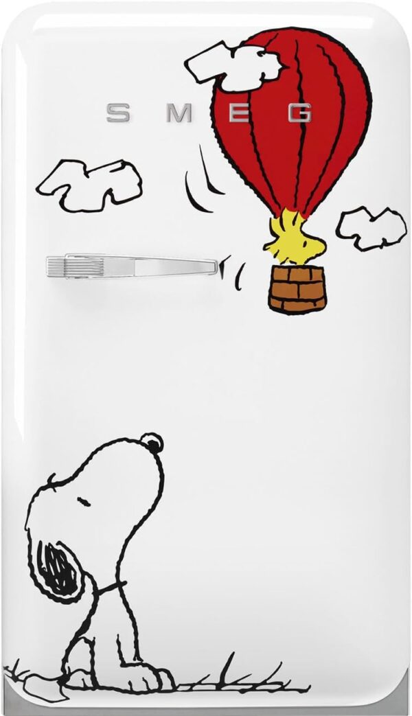 Smeg FAB10 50's Retro Refrigerator: Stylish Snoopy Design with Modern Features